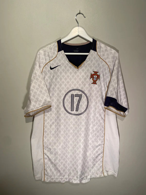 Portugal Classic Away jersey 2004-06 with Ronaldo 17