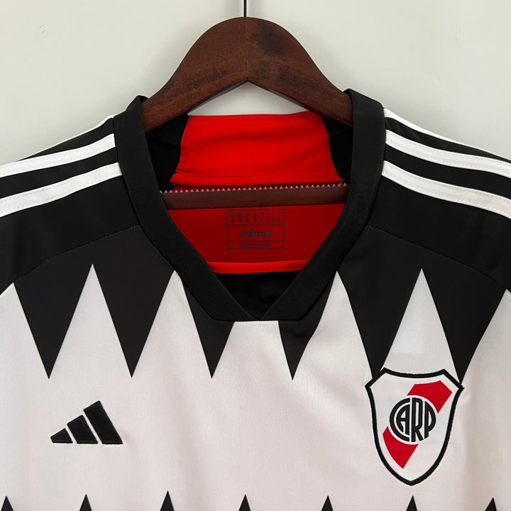 River plate away jersey 2023/24
