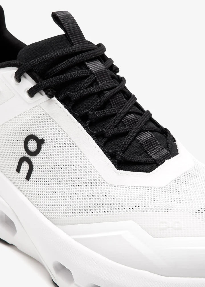 ON Cloudtilt trainers X WMNS "White Black"