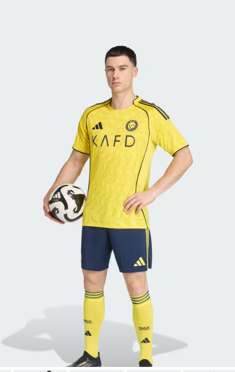 AL Nassr Home Player Version jersey 2025/26