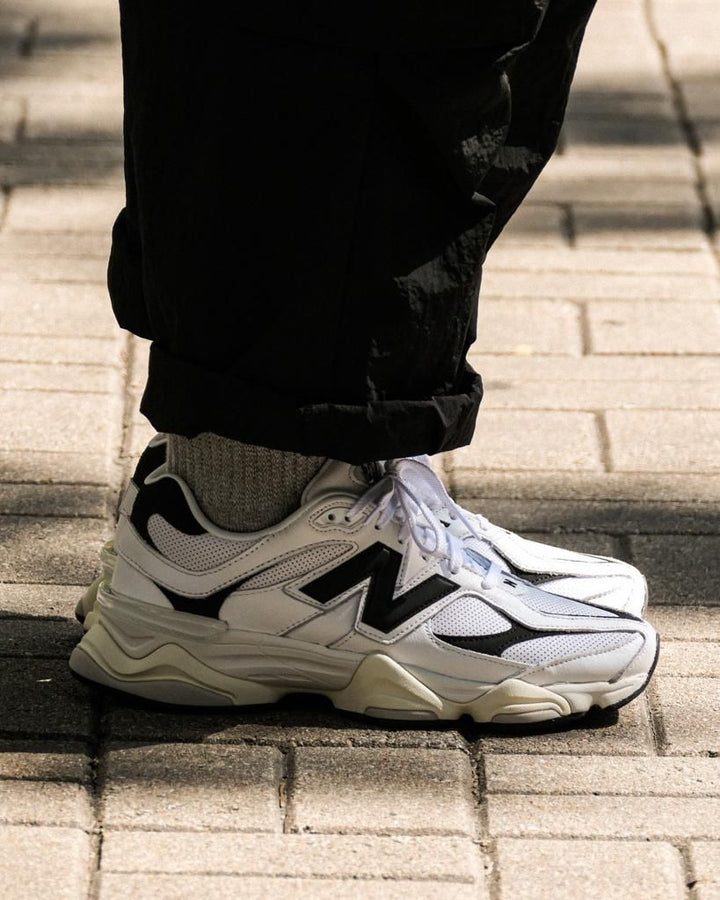 New Balance 9060 White Black