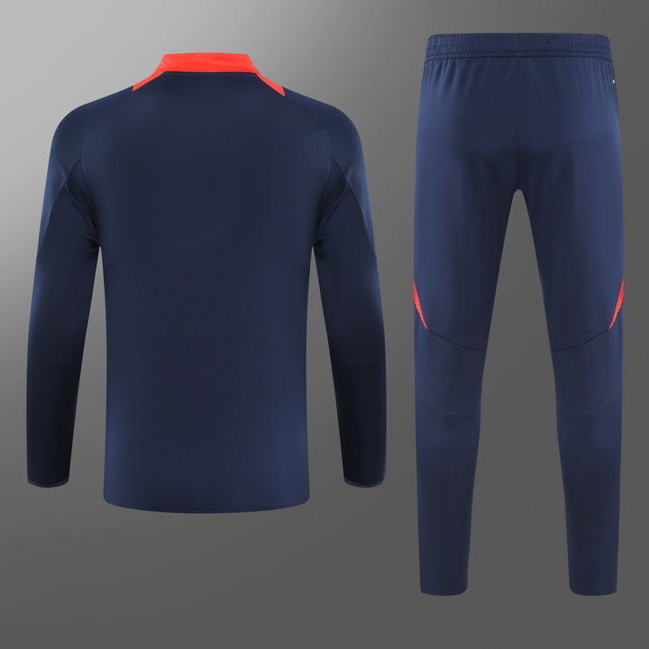 Manchester United Nevy Training Tracksuit 2024/25