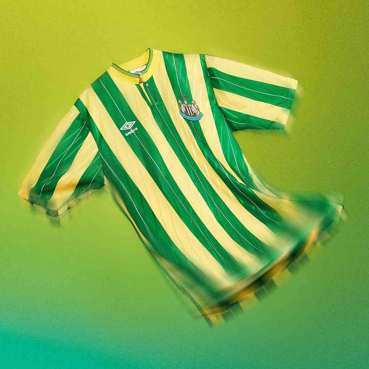 NEWCASTLE 1988/90 away JERSEY