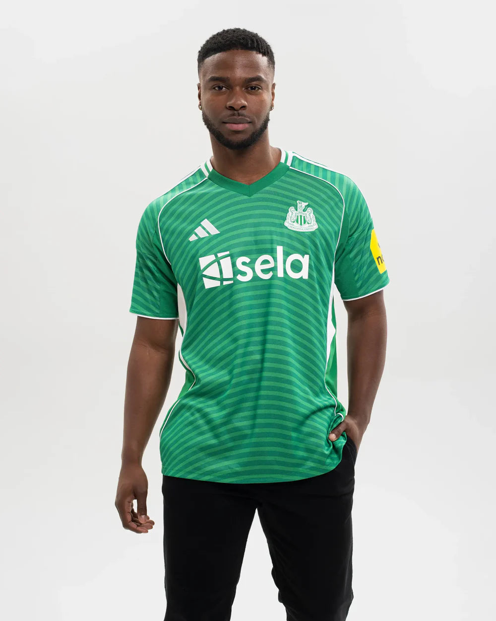 Newcastle Away Jersey 2025/26