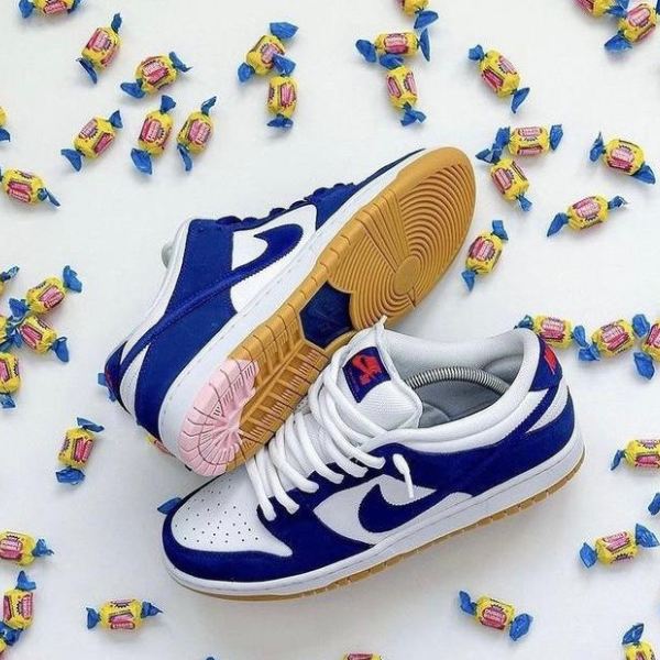 Nike SB Dunk Low  “Los Angeles Dodgers