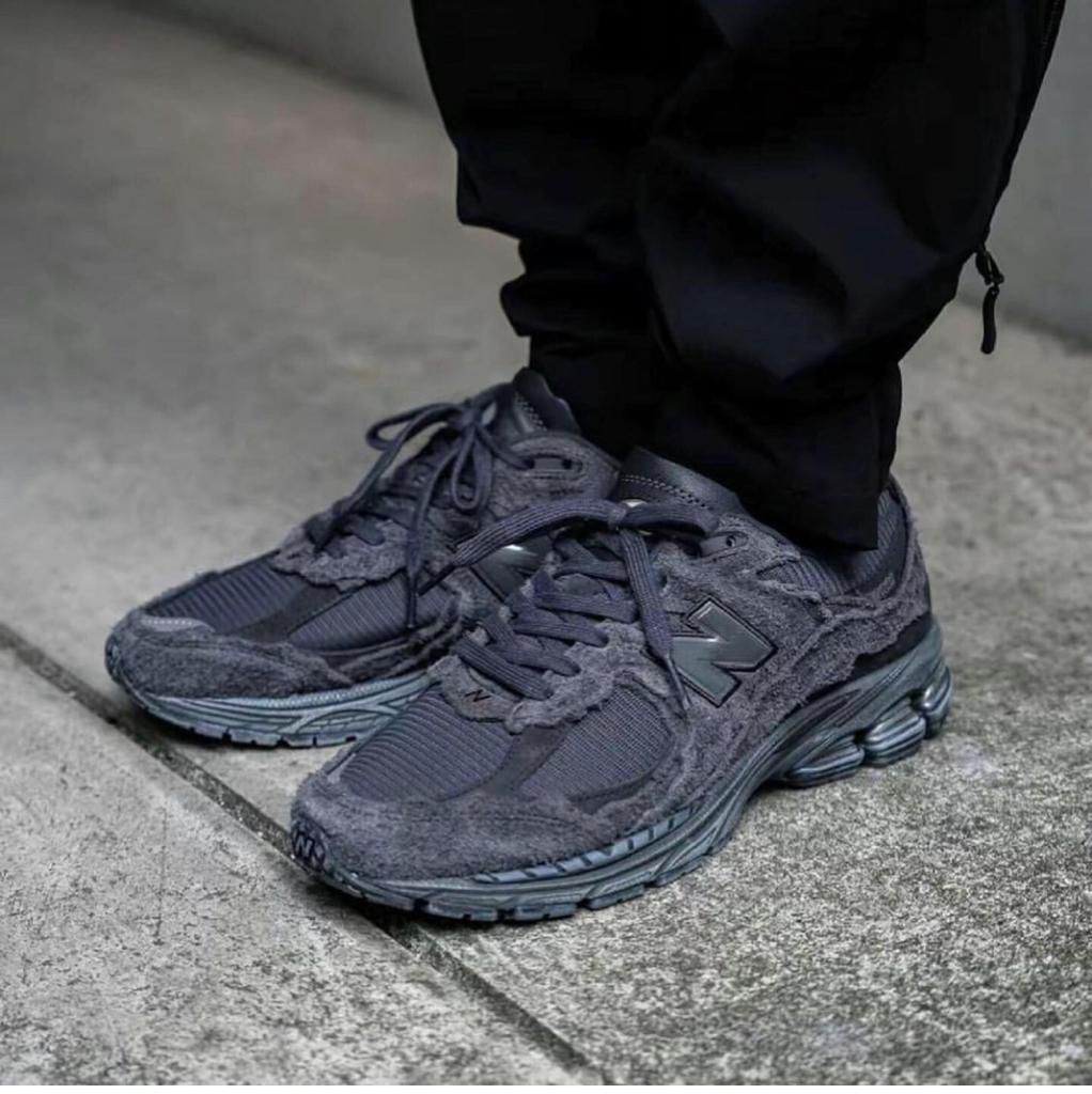 New Balance 2002R Protection Pack Phantom
