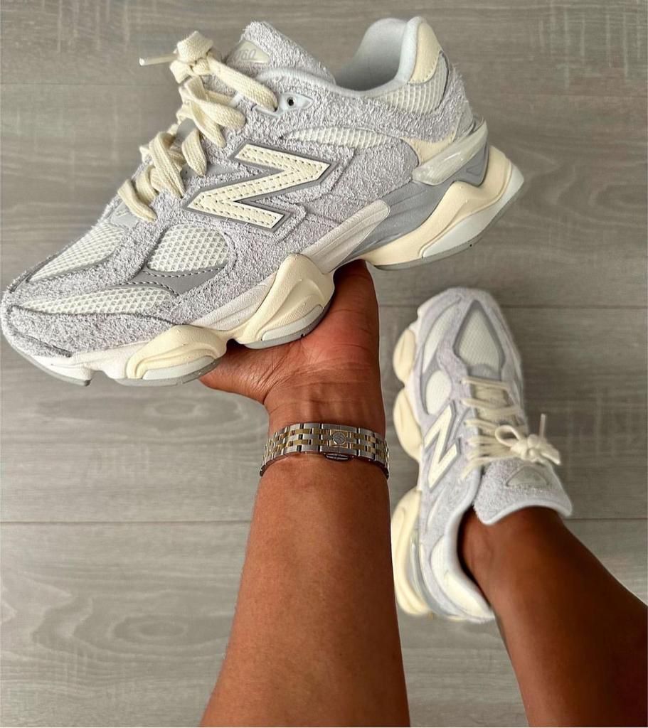 New Balance 9060 Quartz Grey