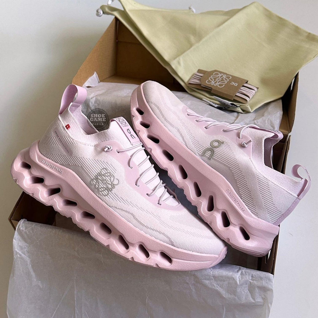 On Running Cloudtilt LOEWE Pale Pink