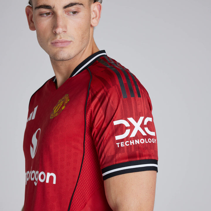 Man United Home Player Version Jersey 2025/26