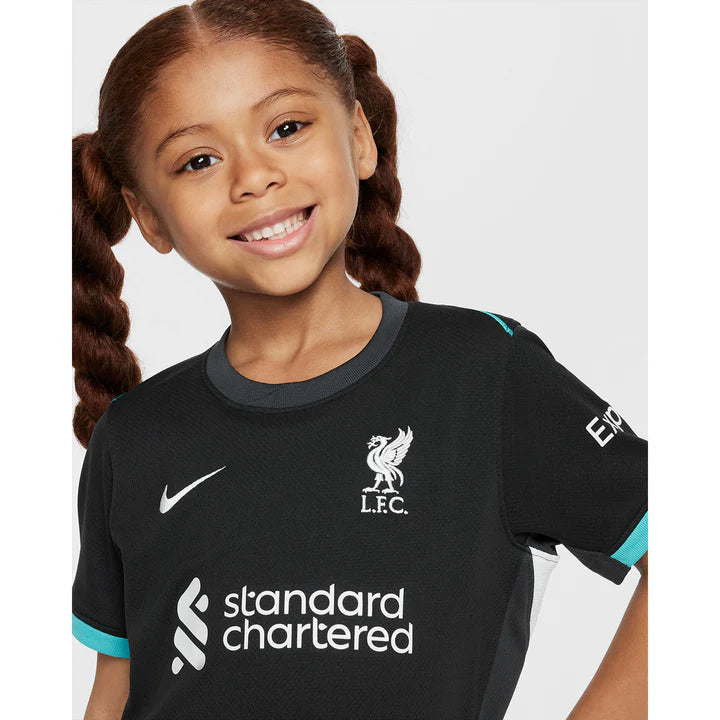 L_pool Away kit kids 2024/25