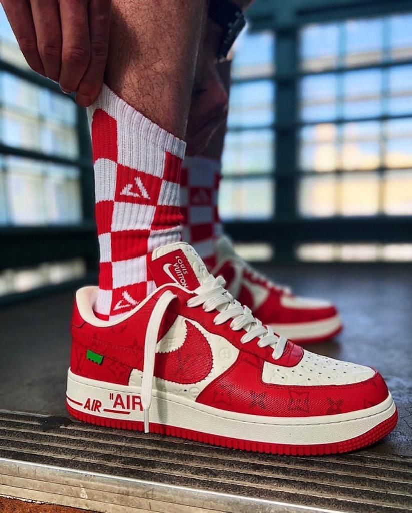 Louis Vuitton x Nike Air Force 1 Low - uaessss