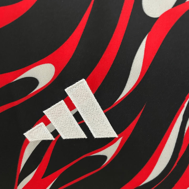 Man United "Lava Waves" jersey 2025/26
