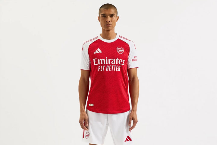 Gunners Home Player Version Jersey 2025/26