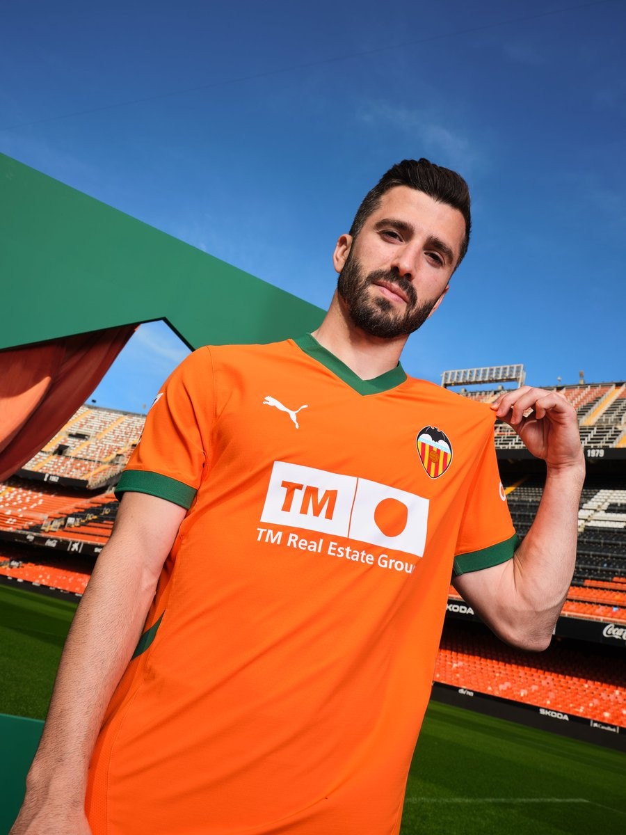 VAL Third Jersey 2024/25