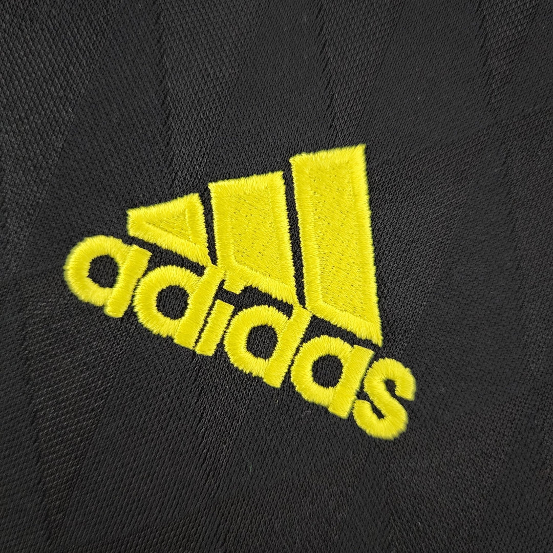 L_pool Third Classic 2010/11 Jersey